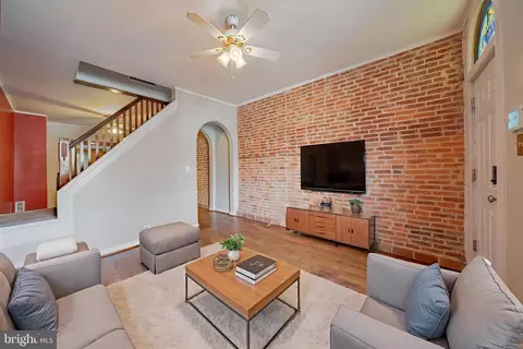 1432 S Charles St, Baltimore, MD 21230