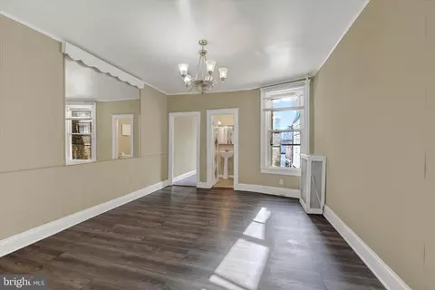 Living - 2528 Mcculloh St, Baltimore, MD 21217 photo 1 of 2