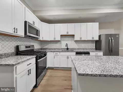 Kitchen - 2129 E Federal St, Baltimore, MD 21213 photo 4 of 5