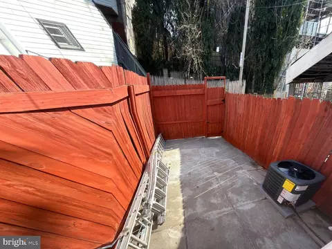 Exterior - 2129 E Federal St, Baltimore, MD 21213 photo 1 of 1