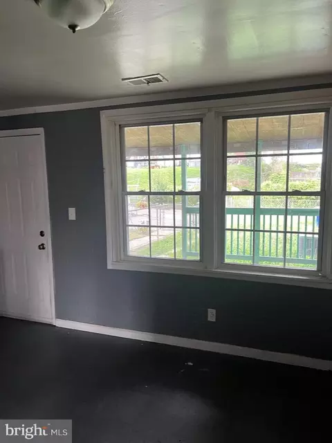 3020 Lorena Ave, Baltimore, MD 21230 photo 8