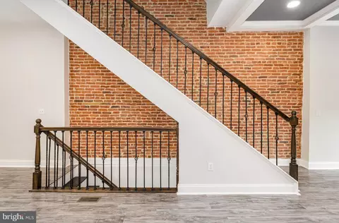 Entry Way - 523 E 20th St, Baltimore, MD 21218 photo 5 of 10