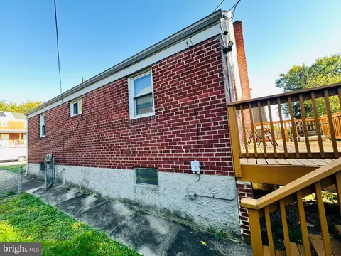 Exterior - 3807 Cedarhurst Rd, Baltimore, MD 21206 photo 9 of 9