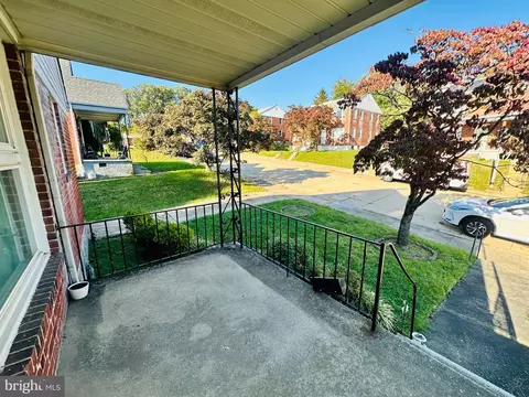 Exterior - 3807 Cedarhurst Rd, Baltimore, MD 21206 photo 6 of 9
