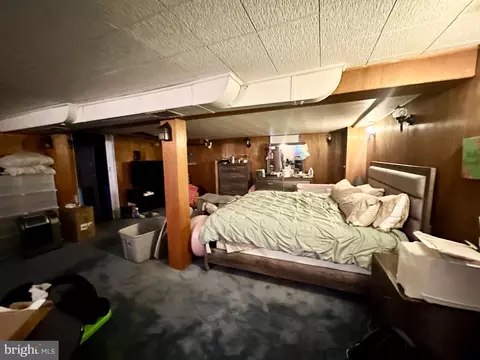 Bedroom - 3807 Cedarhurst Rd, Baltimore, MD 21206 photo 6 of 6