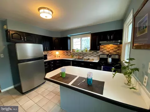 3807 Cedarhurst Rd, Baltimore, MD 21206 photo 8