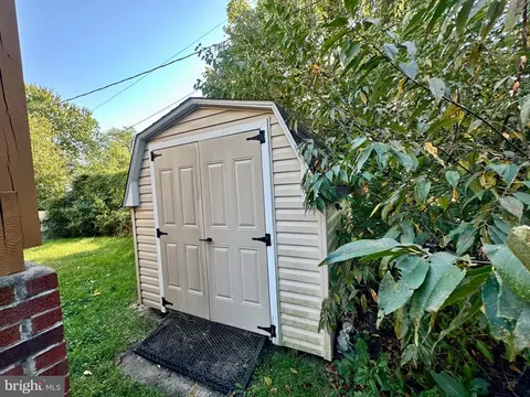 Other - 3807 Cedarhurst Rd, Baltimore, MD 21206 photo 8 of 11