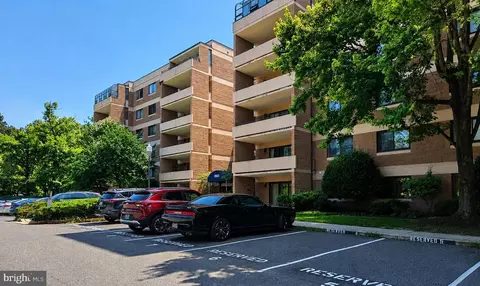 2903 Fallstaff Rd #503, Baltimore, MD 21209