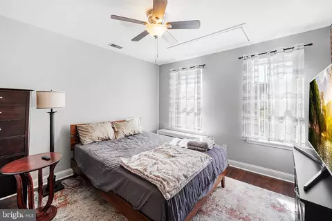 Bedroom - 807 S Luzerne Ave, Baltimore, MD 21224 photo 1 of 4