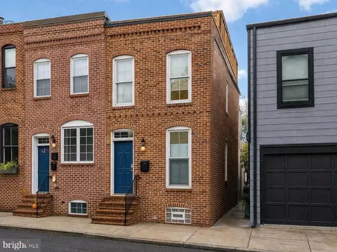 1119 S Baylis St, Baltimore, MD 21224