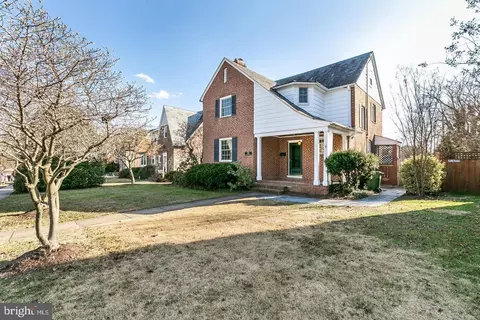 211 E Lake Ave, Baltimore, MD 21212