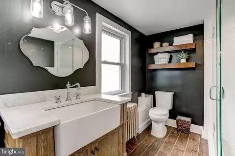Bath - 307 S Exeter St, Baltimore, MD 21202 photo 5 of 8