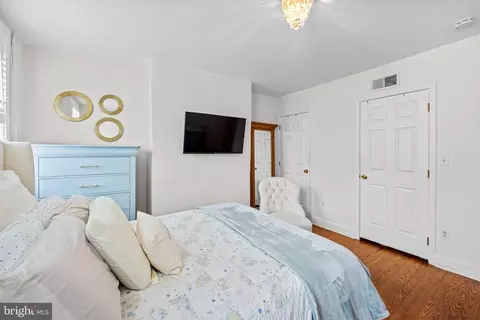 Bedroom - 307 S Exeter St, Baltimore, MD 21202 photo 2 of 6