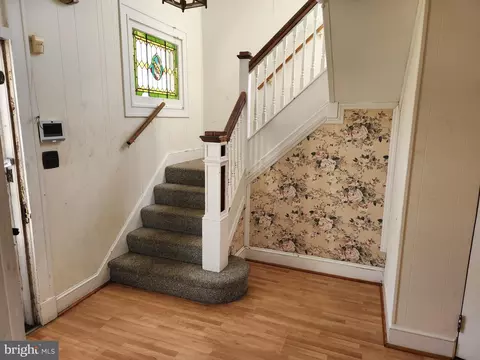 Entry Way - 4400 White Ave, Baltimore, MD 21206 photo 2 of 3