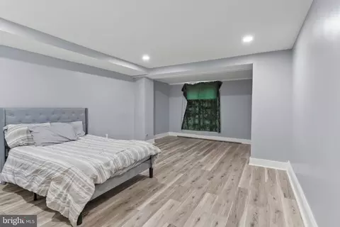 Bedroom - 2609 E Hoffman St, Baltimore, MD 21213 photo 3 of 3
