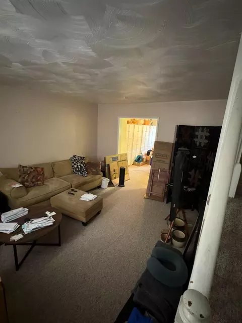 4115 Glenhunt Rd, Baltimore, MD 21229 photo 5