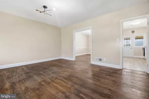 Living - 1543 Sheffield Rd, Baltimore, MD 21218 photo 1 of 4