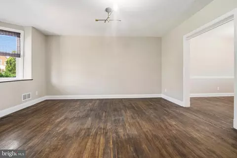 Living - 1543 Sheffield Rd, Baltimore, MD 21218 photo 2 of 4