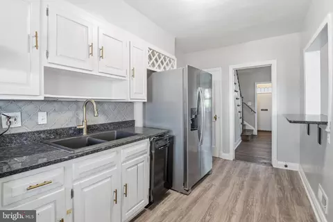 Entry Way - 1543 Sheffield Rd, Baltimore, MD 21218 photo 3 of 3
