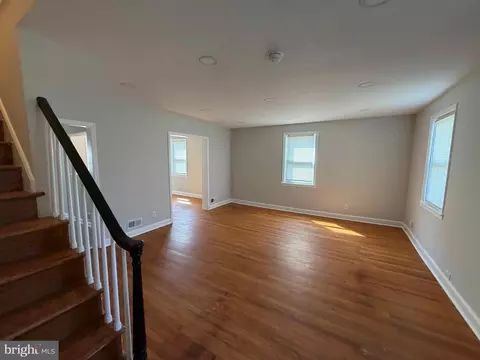 Living - 1535 E Cold Spring Ln, Baltimore, MD 21218 photo 2 of 6