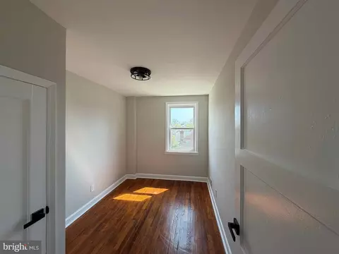 Bedroom - 1535 E Cold Spring Ln, Baltimore, MD 21218 photo 1 of 2