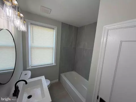 Bath - 1535 E Cold Spring Ln, Baltimore, MD 21218 photo 2 of 2