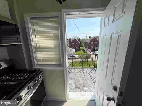 Entry Way - 1535 E Cold Spring Ln, Baltimore, MD 21218 photo 5 of 5