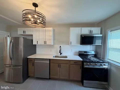 Kitchen - 1535 E Cold Spring Ln, Baltimore, MD 21218 photo 1 of 2