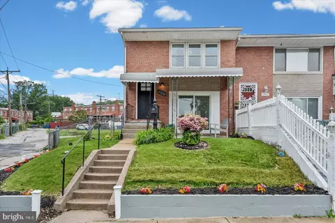Exterior - 4800 Midline Rd, Baltimore, MD 21206 photo 2 of 4