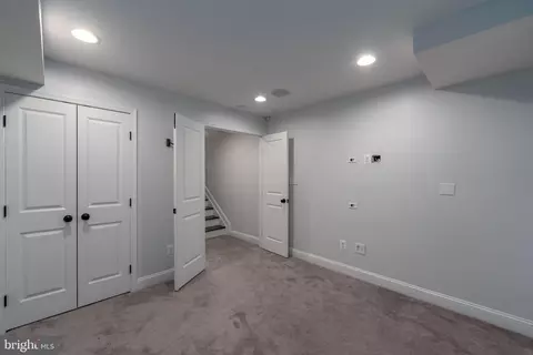 Bedroom - 934 S Clinton St, Baltimore, MD 21224 photo 6 of 6