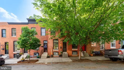 Exterior - 934 S Clinton St, Baltimore, MD 21224 photo 1 of 6