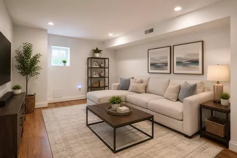Living - 1520 Byrd St, Baltimore, MD 21230 photo 2 of 3