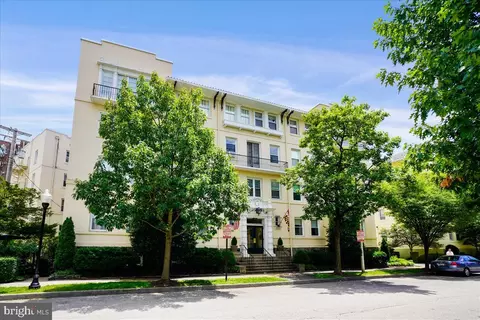 3405 Greenway #206, Baltimore, MD 21218