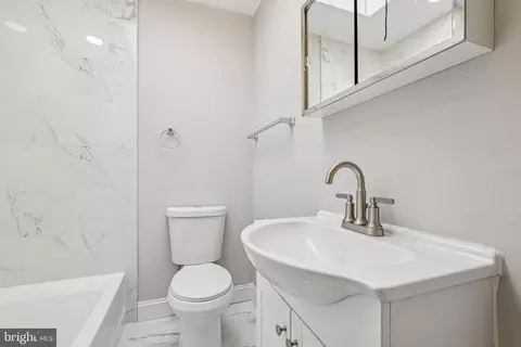 Bath - 4546 Mountview Rd, Baltimore, MD 21229 photo 1 of 2