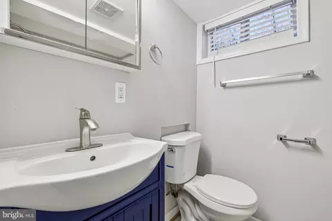 Bath - 4546 Mountview Rd, Baltimore, MD 21229 photo 2 of 2