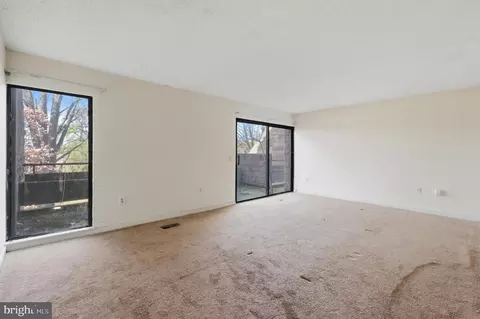 Living - 2372 Nutmeg Ter, Baltimore, MD 21209 photo 4 of 4