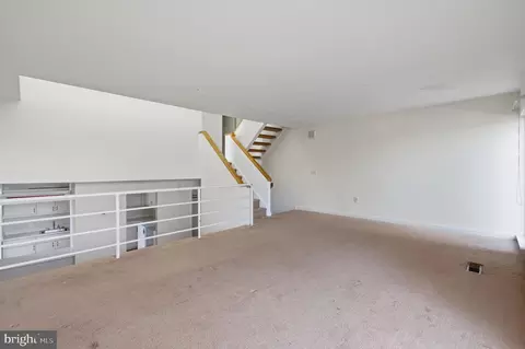 Living - 2372 Nutmeg Ter, Baltimore, MD 21209 photo 1 of 4