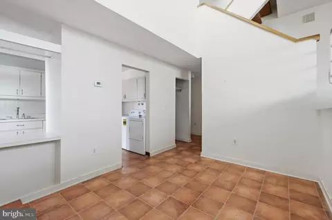 Entry Way - 2372 Nutmeg Ter, Baltimore, MD 21209 photo 1 of 2