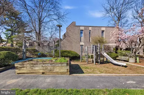 Exterior - 2372 Nutmeg Ter, Baltimore, MD 21209 photo 9 of 10