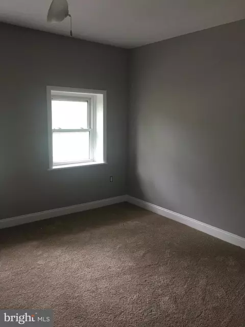 3021 Grayson St, Baltimore, MD 21216 photo 9
