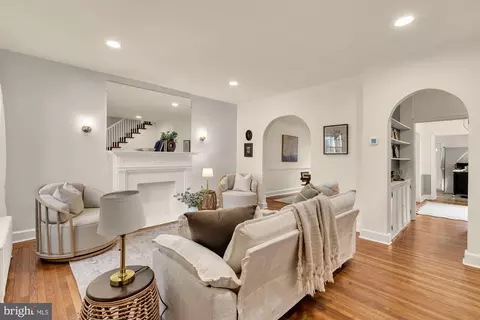705 E Lake Ave, Baltimore, MD 21212 photo 4