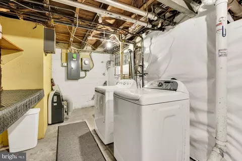 705 E Lake Ave, Baltimore, MD 21212 photo 27