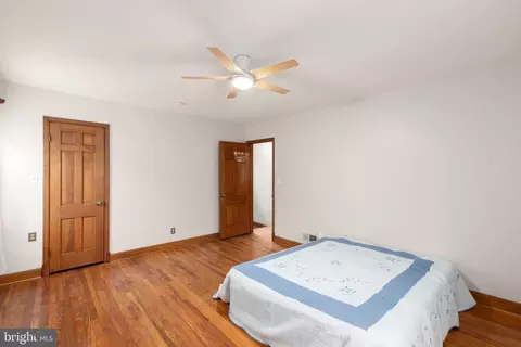 Bedroom - 5204 Catalpha Rd, Baltimore, MD 21214 photo 1 of 4