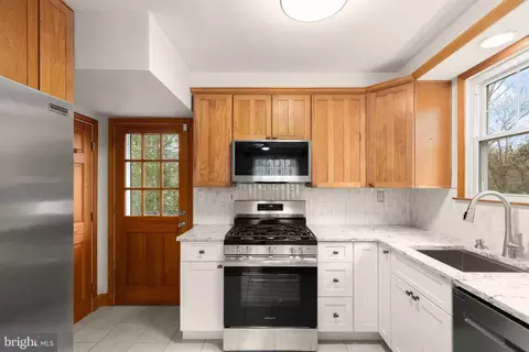 Kitchen - 5204 Catalpha Rd, Baltimore, MD 21214 photo 2 of 2