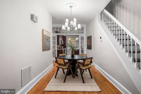 Dining - 21 S Linwood Ave, Baltimore, MD 21224 photo 1 of 7