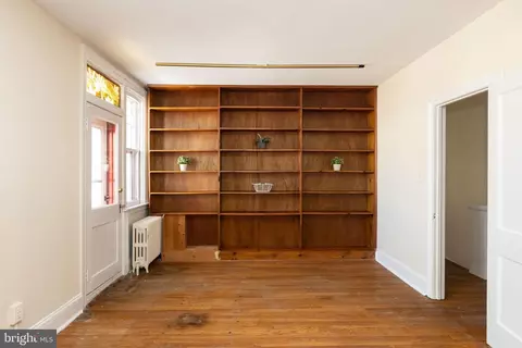 Living - 3633 Elkader Rd, Baltimore, MD 21218 photo 4 of 4