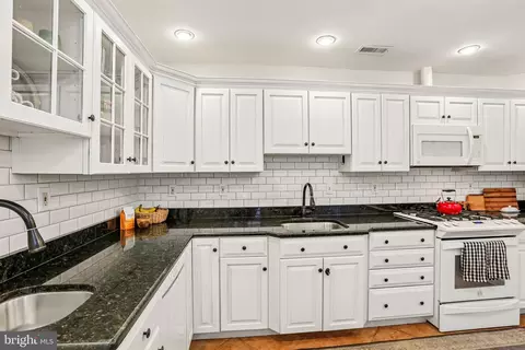 Kitchen - 1279 William St, Baltimore, MD 21230 photo 2 of 3