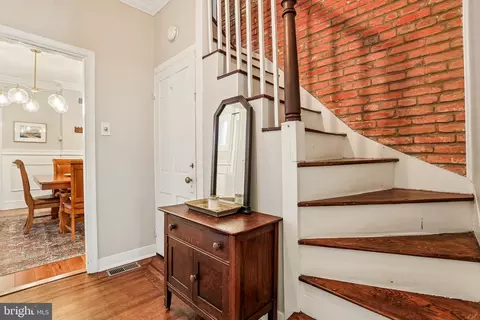 Entry Way - 1279 William St, Baltimore, MD 21230 photo 2 of 3