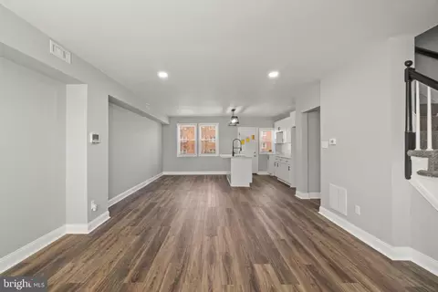 Entry Way - 940 E 41st St, Baltimore, MD 21218 photo 5 of 13