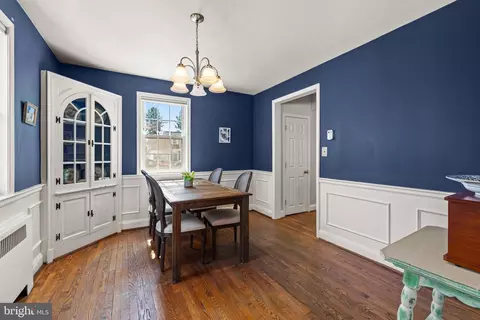 Dining - 702 W Melrose Ave, Baltimore, MD 21210 photo 1 of 3